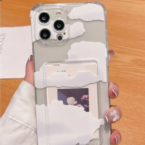 ⚠️Clearance🫧iPhone 7/8/Se2 Cloud Pattern Protective iPhone Case !ONE FITS ALL! - Picture 2 of 4